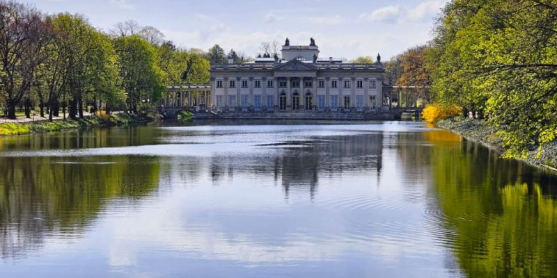 Romantyczne pieśni na Festiwalu Kompozycji: odegranie dziedzictwa Romantyzmu w Łazienkach Królewskich