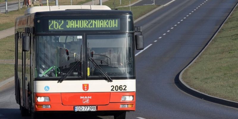 7 dodatkowych kursów na linii autobusowej 262