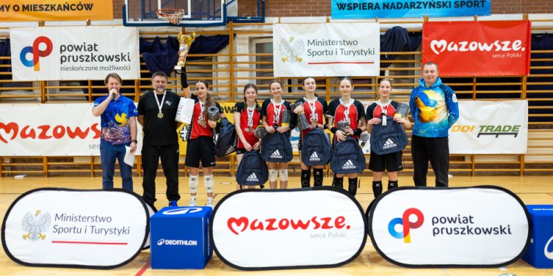 Siatkarki KS Metro Warszawa wygrały turniej w Nadarzynie!