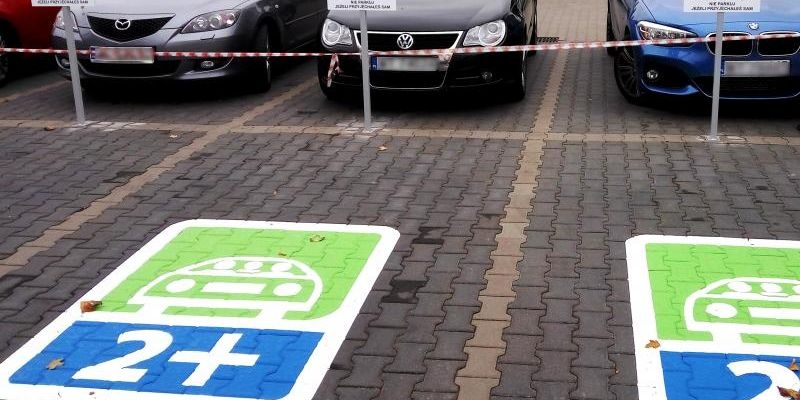 "Parkuj i Jedź" już ruszyło. Otwarcie parkingów 2+