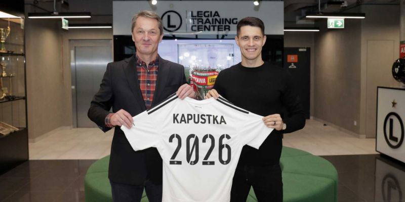 Bartosz Kapustka z nowym kontraktem