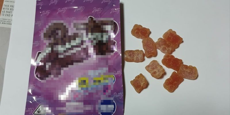 Uderzenie w narkotykowy biznes na Bielanach