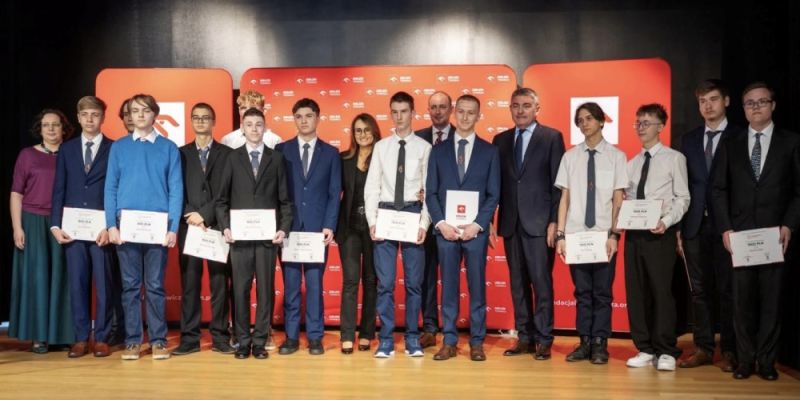 Technikum Elektryczne nr 2 w Zespole Szkół nr 28 w Warszawie z wyróżnieniem w programie „Zagrzewamy do nauki”