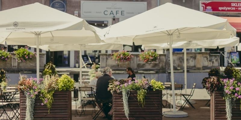 Opłaty za ogródki gastronomiczne niższe o 75 proc.