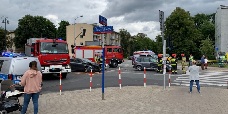 Zderzenie samochodów na Bielanach