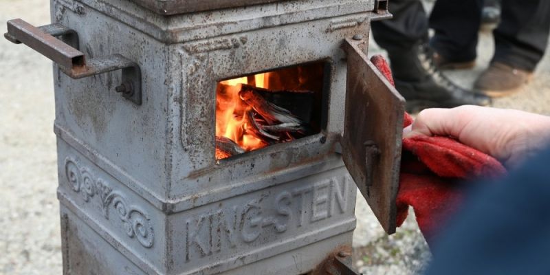 Naucz się palić w piecu. Nie szkodź innym i zaoszczędź