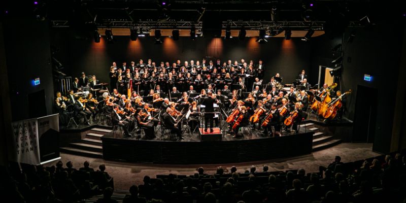 W Muzeum II Wojny Światowej w Gdańsku odbył się koncert Requiem Katyńskie, LÁSZLÓ KIRÁLY