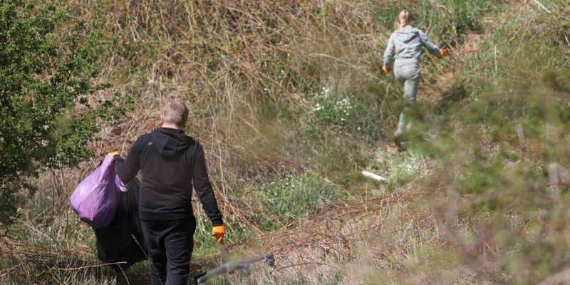 Ostatnia odsłona tegorocznego Sprzątania Świata 2.0 w Gdańsku - edycja szkolna w czterech dzielnicach