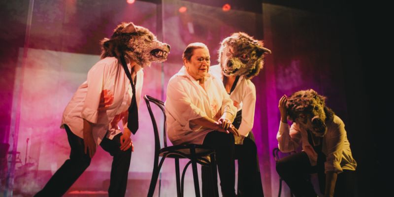 Teatr Capitol zaprasza na „MonsterS. Mordercze pieśni” – poruszający spektakl o mroku ludzkiej duszy