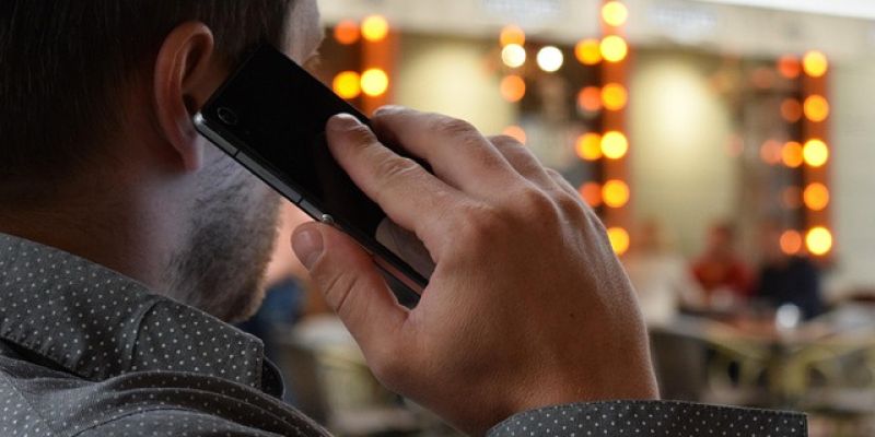 Uwaga na oszustów podszywających się pod mazowieckie urzędy