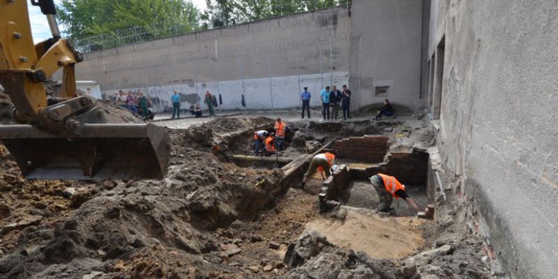 Poszukiwania szczątków ofiar UB wciąż trwają