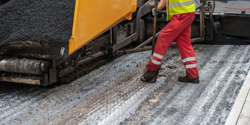 Remont nawierzchni w Alei Krakowskiej: Trzydniowe utrudnienia na trasie w stronę Raszyna