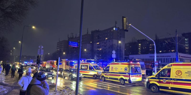 Uwaga! Poważne zderzenie tramwajów na Bielanach