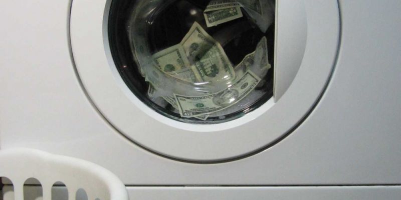 12 mln dolarów pod lupą. Śledztwo ws. prania brudnych pieniędzy