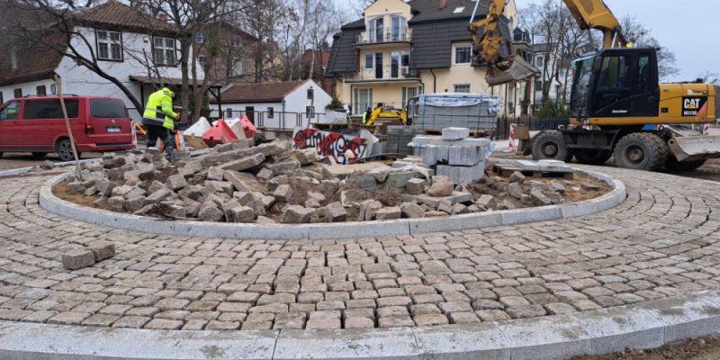 Budowa ronda u zbiegu ulic 3 Maja i Kościuszki w Sopocie jest na ostatniej prostej