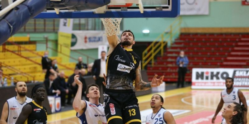 Rekordowa zdobycz i kolejne zwycięstwo w derbach! Polpharma Starogard Gdański - Trefl Sopot 92:117