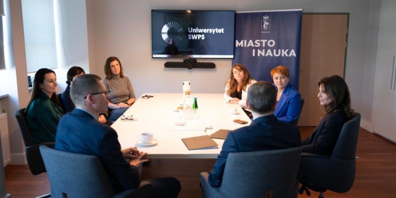 Warszawa rozpoczęła bliższą współpracę z Uniwersytetem SWPS