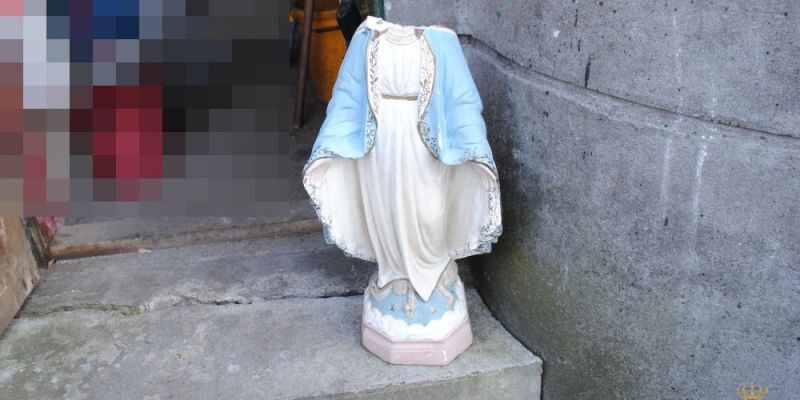 Skradli 4 figurki przedstawiające świętych. Sprawcy są już w areszcie