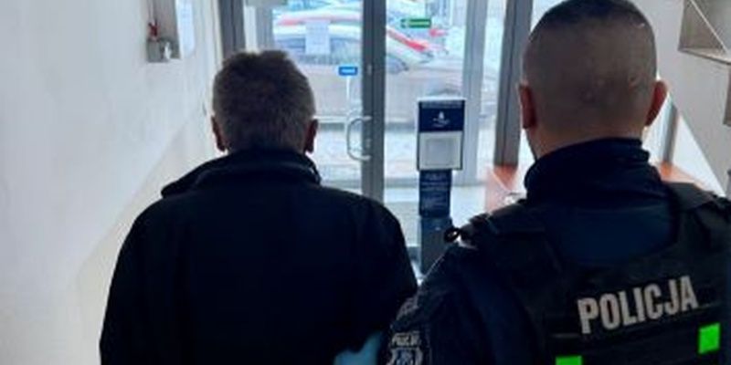 69-latek skazany za przestępstwo seksualne zatrzymany przez policję w Żukowie