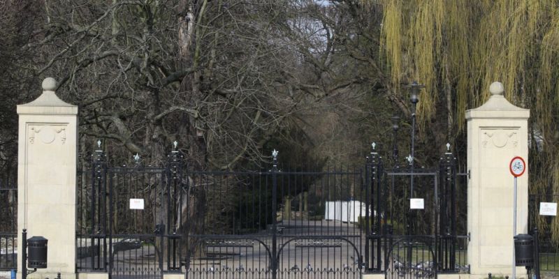 Ze względów bezpieczeństwa zamknięte są cmentarze komunalne i Park Oliwski