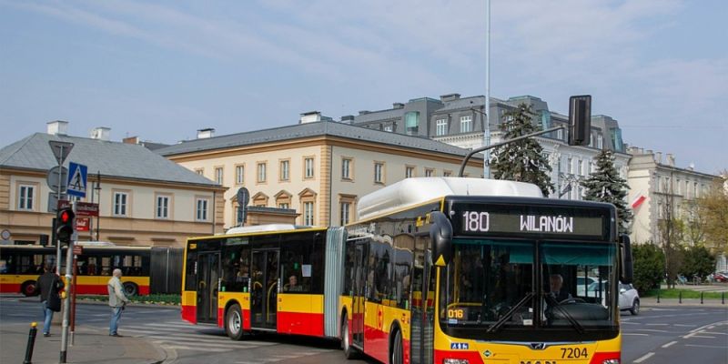 Zmiany w komunikacji miejskiej podczas obchodów 75. rocznicy Wybuchu Powstania Warszawskiego