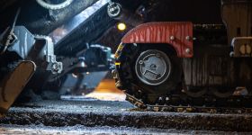 Nocne prace drogowe w rejonie Dworca Centralnego: Utrudnienia i zmiany w komunikacji