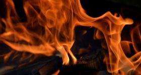 Tragiczny pożar w Komorowie. Jedna osoba nie żyje