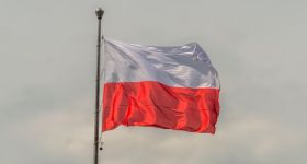 Przegląd spacerów szlakiem Powstania Warszawskiego: gdzie wybrać się w stolicy?