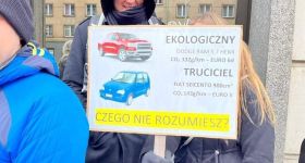 Za czy przeciw Strefie Czystego Transportu? Warszawscy radni podejmą decyzję w obliczu protestu