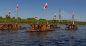 Nowa atrakcja nad Wisłą. W niedziele ruszają pokazy „Krypa Flash”