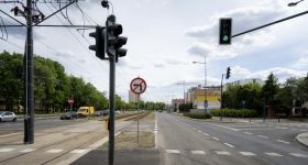 Nowa sygnalizacja na skrzyżowaniu ul. Powstańców Śląskich i ul. Sterniczej