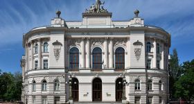 Student Politechniki Warszawskiej opracował okulary prostujące kręgosłup