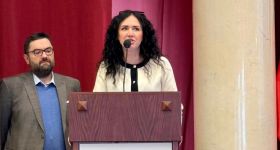 Różowy Pałac z Wąsem – Razem dla zdrowia