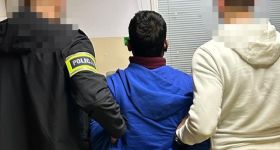 Policja uderzyła w nielegalny handel e-papierosami. Zabezpieczono tysiące produktów bez akcyzy