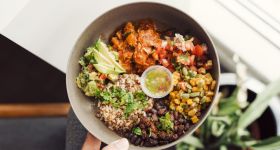 Dieta pudełkowa od Wygodnej Diety – odkryj komfort zdrowych posiłków na wynos!