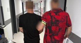 23-letni kierowca pod wpływem środków odurzających spowodował kolizję z autobusem