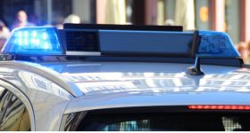Zwłoki 53-latki znalezione w torbie zakupowej: policjanci zatrzymali podejrzanego