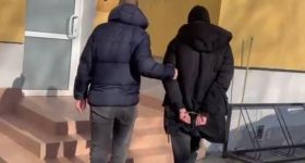 „Twoje pieniądze są zagrożone” – 25-latek próbował oszukać kobietę, został zatrzymany przez policję