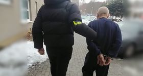 Tragedia na Pradze Północ: 68-latek w areszcie za zabójstwo i próbę zabójstwa